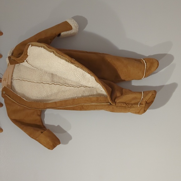 Baby Gap Faux Suede Sherpa Lined Bodysuit Snow Winter Bunting 6-12 Months - Picture 2 of 5